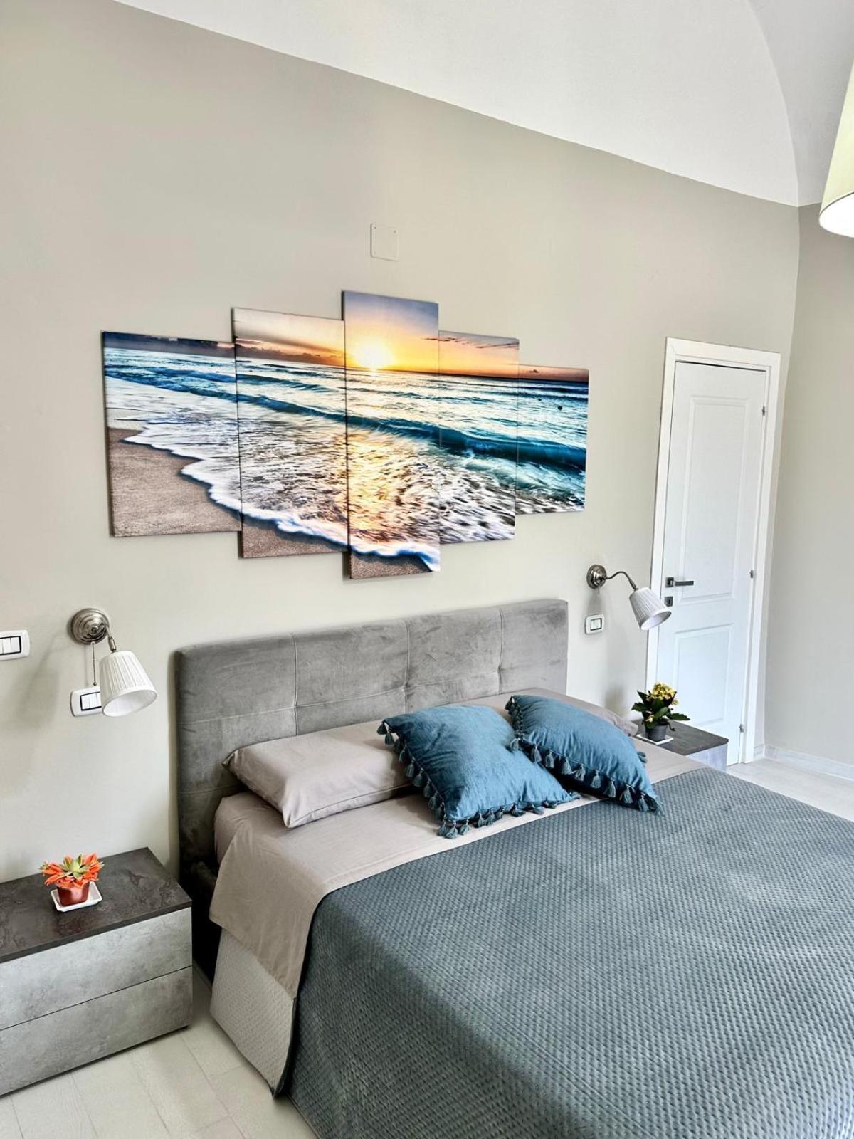 B&B La Reggia Del Sol Трани Екстериор снимка