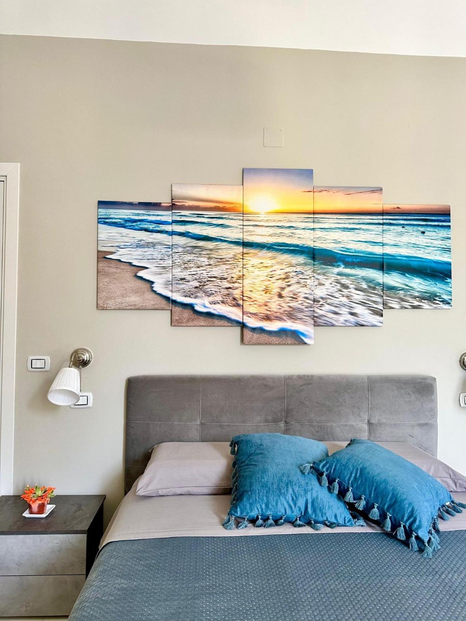 B&B La Reggia Del Sol Трани Екстериор снимка